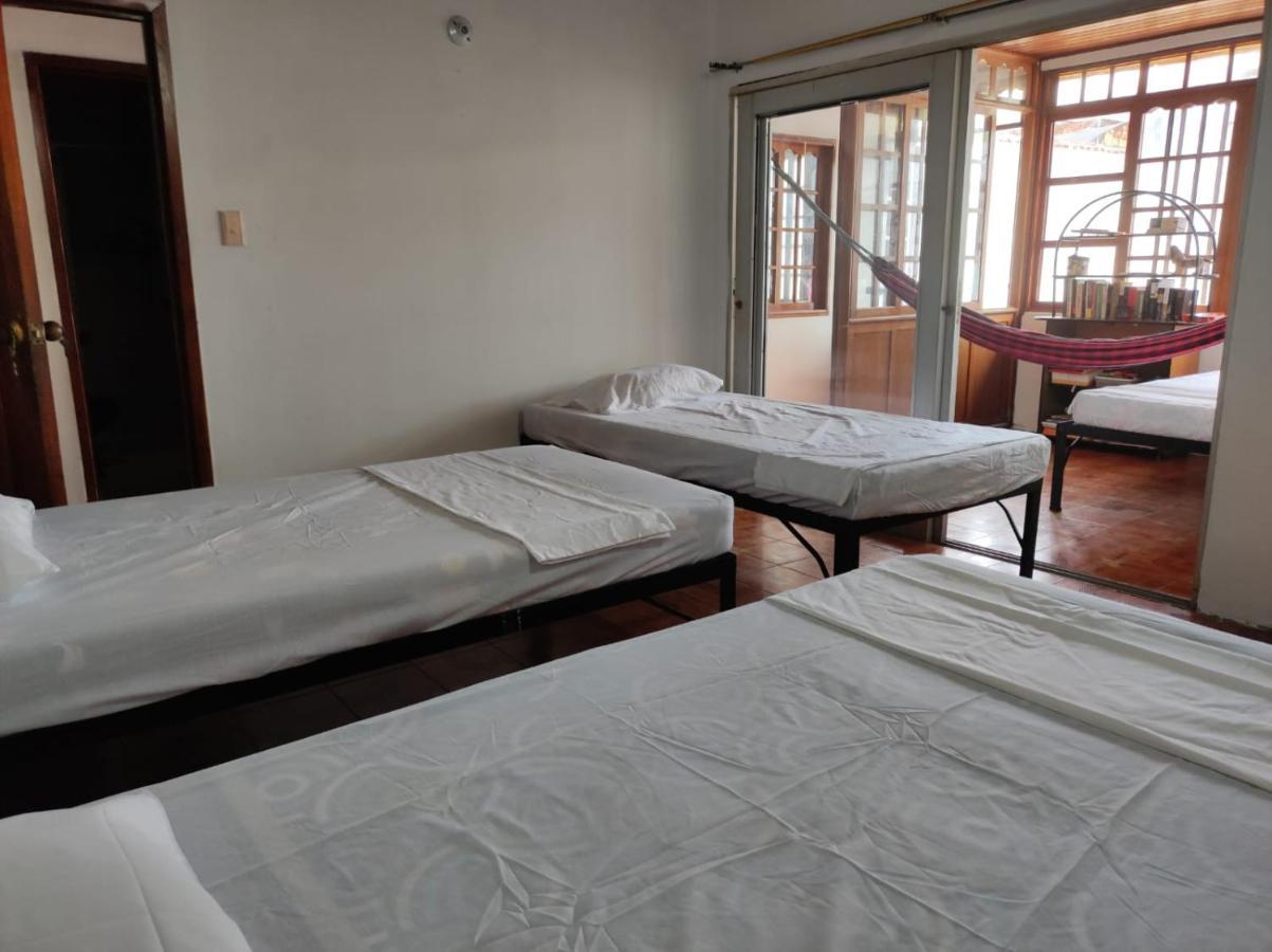 Leticias Guest House Eksteriør bilde