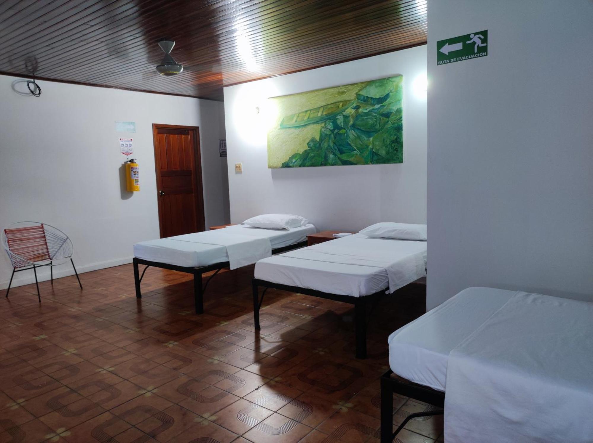 Leticias Guest House Eksteriør bilde
