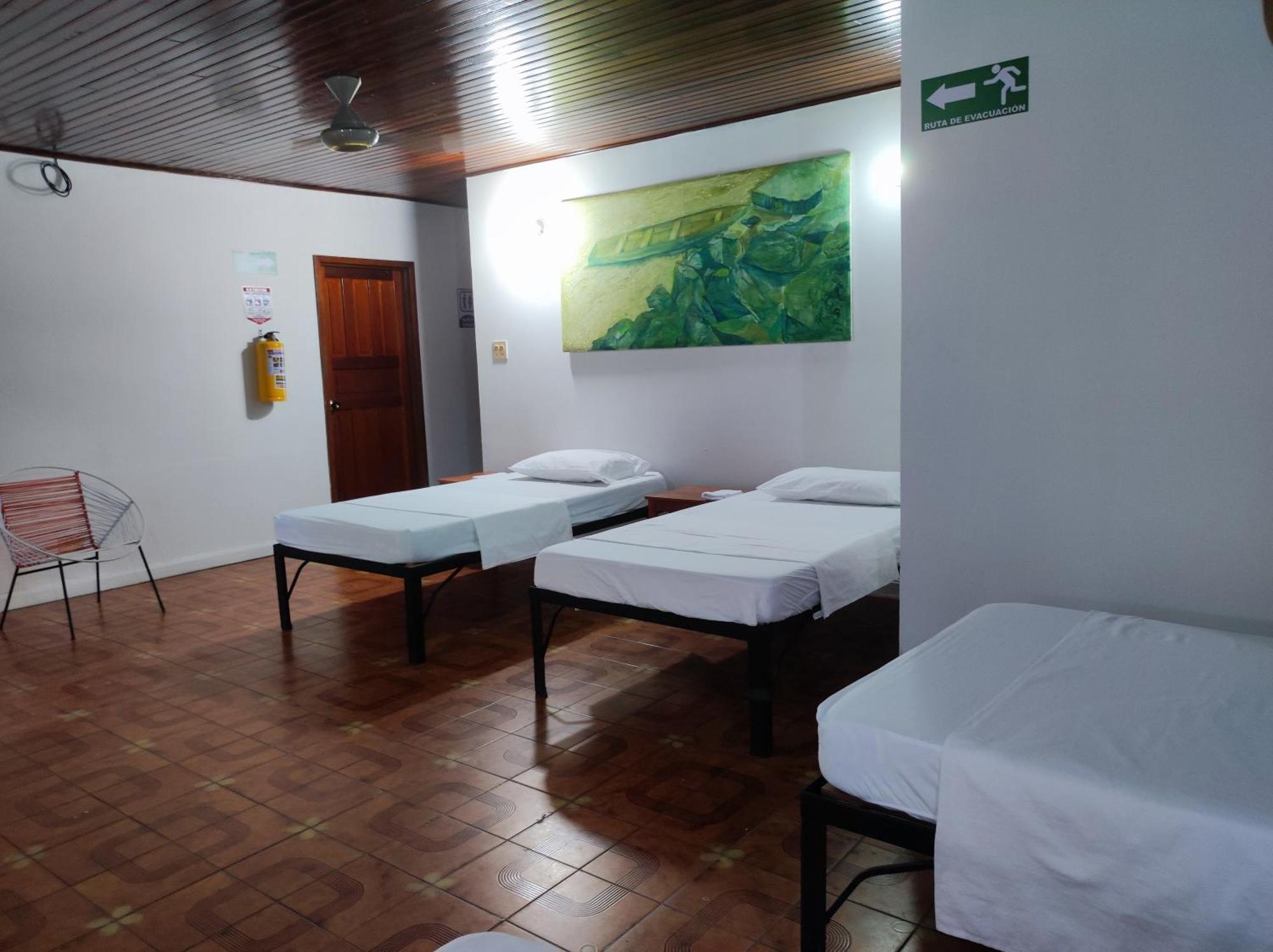 Leticias Guest House Eksteriør bilde