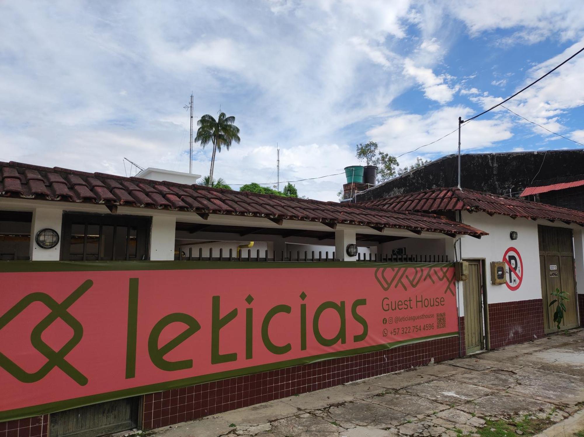 Leticias Guest House Eksteriør bilde